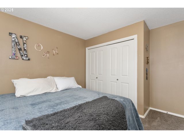 2206 Ne 177TH Ave, Vancouver, WA 98684