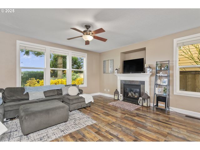 2206 Ne 177TH Ave, Vancouver, WA 98684