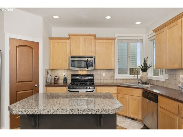 2206 Ne 177TH Ave, Vancouver, WA 98684