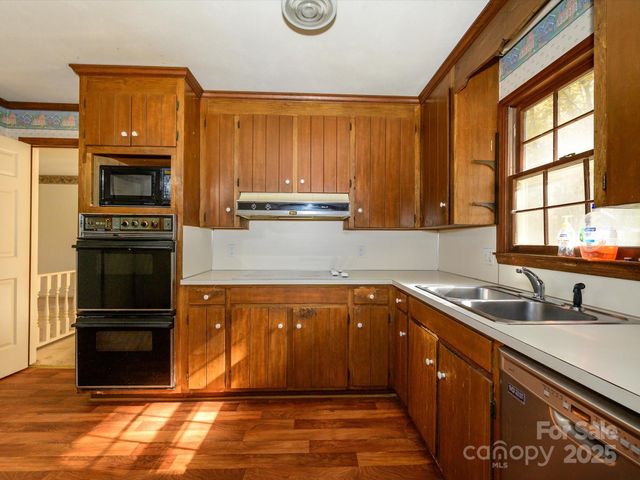 1927 Terra Lane, Lancaster, SC 29720