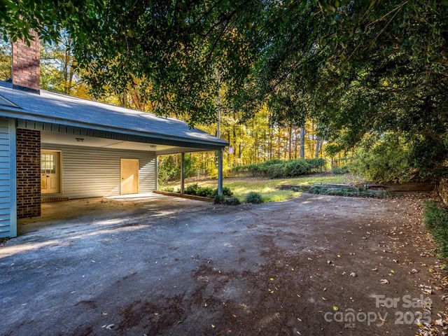 1927 Terra Lane, Lancaster, SC 29720