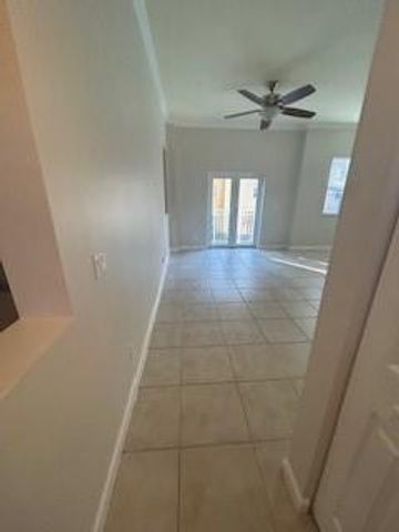 2337 Vintage Drive, Lighthouse Point, FL 33064