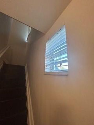 2337 Vintage Drive, Lighthouse Point, FL 33064