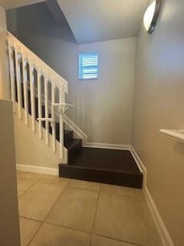 2337 Vintage Drive, Lighthouse Point, FL 33064