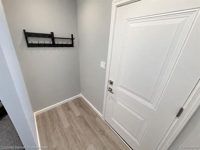 3354 E Outer Drive Drive, Detroit, MI 48234
