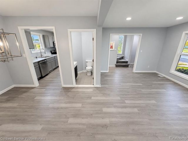 3354 E Outer Drive Drive, Detroit, MI 48234