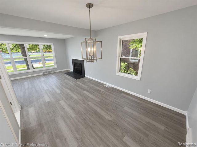 3354 E Outer Drive Drive, Detroit, MI 48234