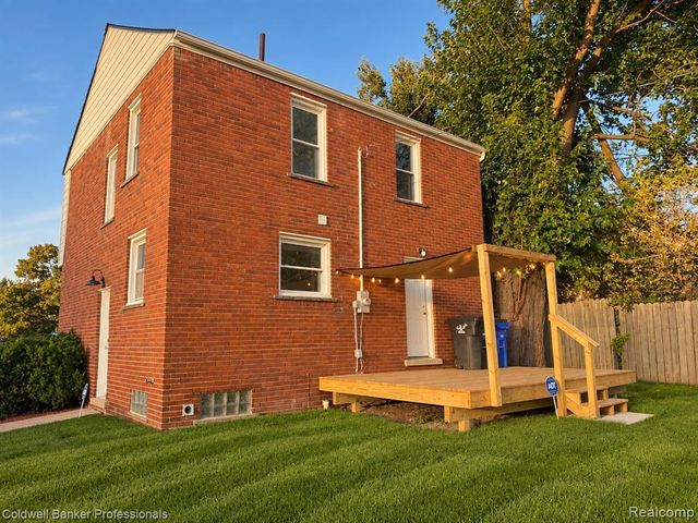 3354 E Outer Drive Drive, Detroit, MI 48234