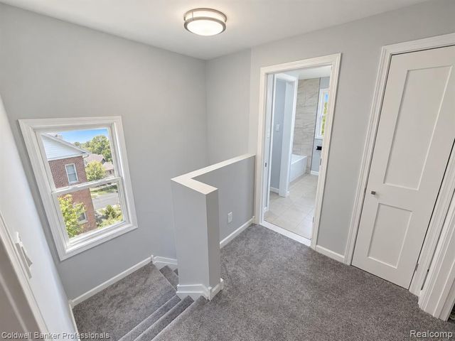3354 E Outer Drive Drive, Detroit, MI 48234