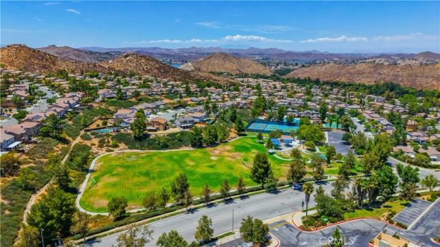 32068 Meadow Wood, Lake Elsinore, CA 92532