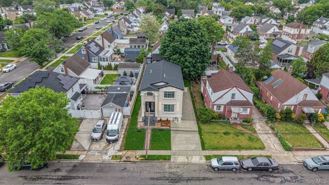 17 Hommell Street S, Valley Stream, NY 11580