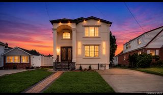 17 Hommell Street S, Valley Stream, NY 11580