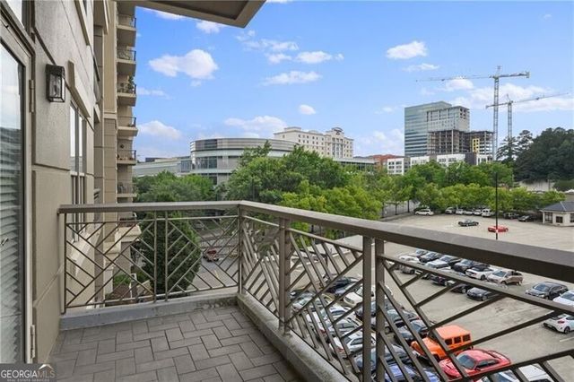 3334 Peachtree Road NE 209, Atlanta, GA 30326