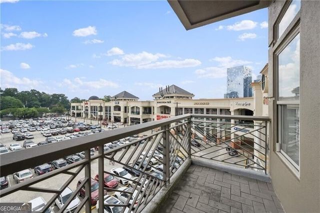 3334 Peachtree Road NE 209, Atlanta, GA 30326