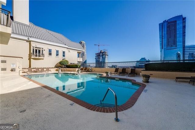 3334 Peachtree Road NE 209, Atlanta, GA 30326