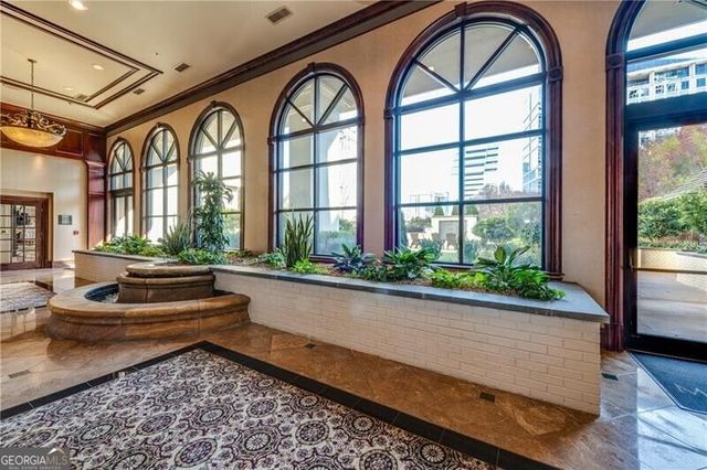 3334 Peachtree Road NE 209, Atlanta, GA 30326