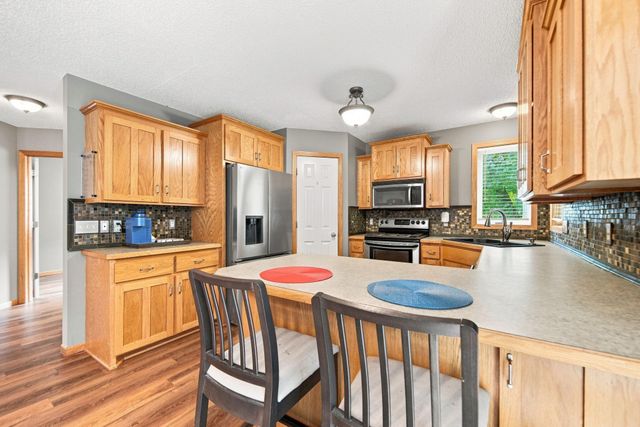 1007 3rd Avenue NW, Buffalo, MN 55313