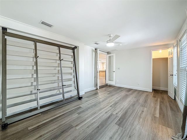 424 72ND STREET N, St Petersburg, FL 33710