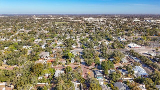 424 72ND STREET N, St Petersburg, FL 33710