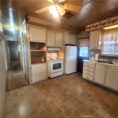 1010 N Terrace 155, San Bernardino, CA 92410