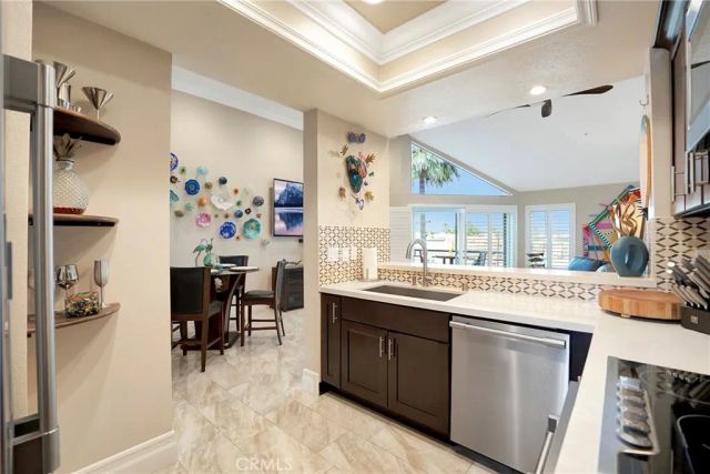 1200 Pacific Coast 426, Huntington Beach, CA 92648