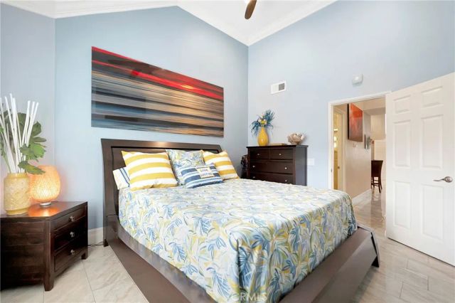 1200 Pacific Coast 426, Huntington Beach, CA 92648