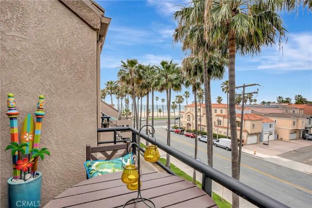 1200 Pacific Coast 426, Huntington Beach, CA 92648