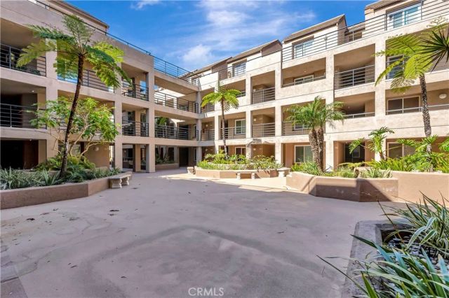 1200 Pacific Coast 426, Huntington Beach, CA 92648