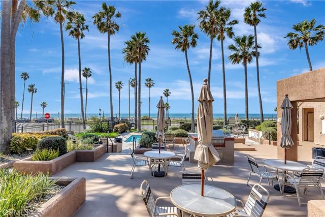 1200 Pacific Coast 426, Huntington Beach, CA 92648