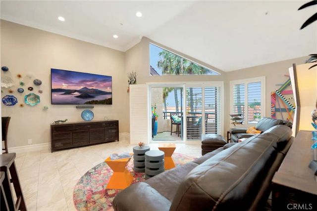 1200 Pacific Coast 426, Huntington Beach, CA 92648