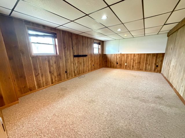 6573 Beechwood Avenue, Portage, IN 46368