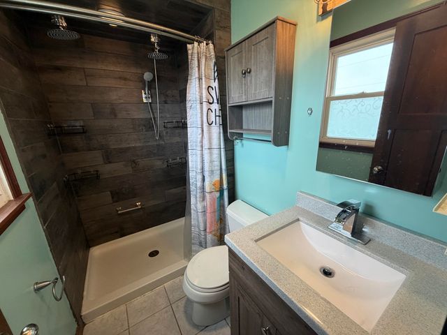 6573 Beechwood Avenue, Portage, IN 46368