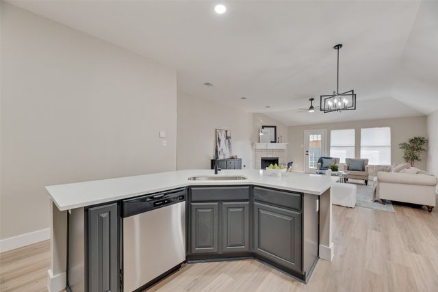 6120 Apache Drive, The Colony, TX 75056