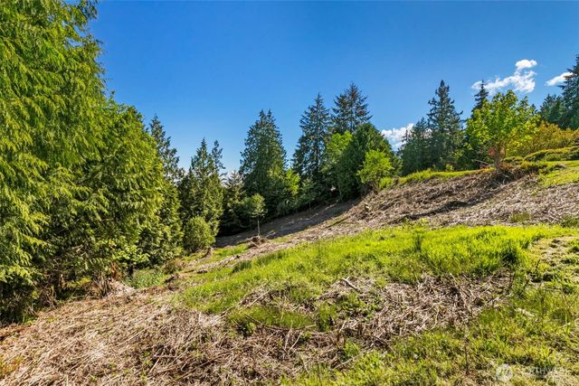 639 Rainier Lane, Port Ludlow, WA 98365