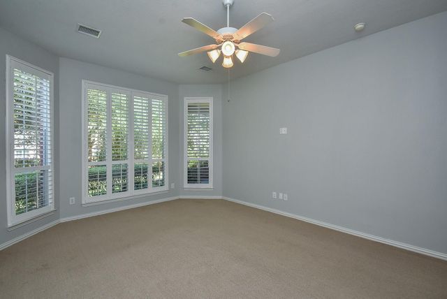 10 Renoir Trail, The Woodlands, TX 77382