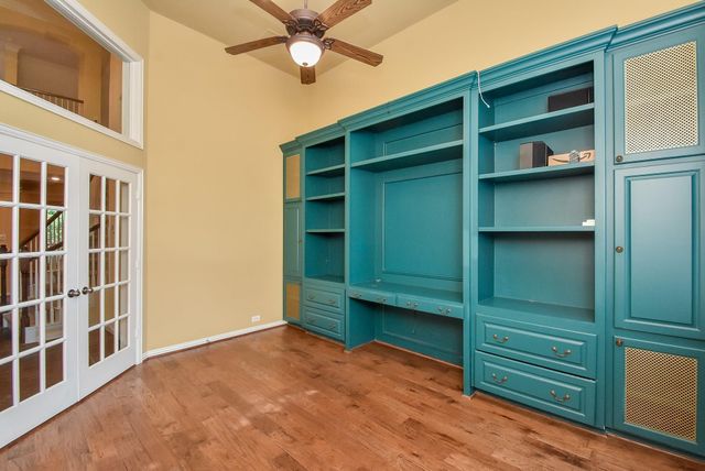 10 Renoir Trail, The Woodlands, TX 77382
