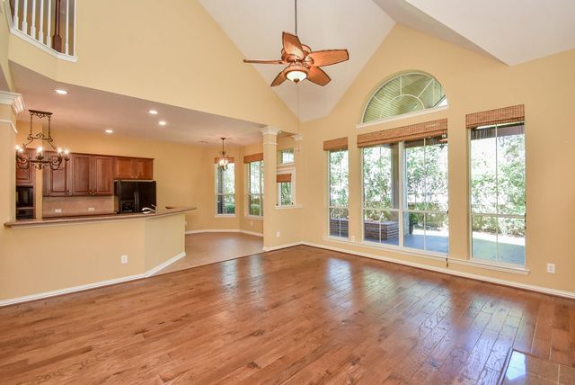 10 Renoir Trail, The Woodlands, TX 77382