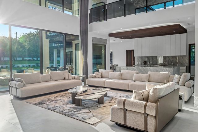 2706 N Carroll Avenue, Southlake, TX 76092