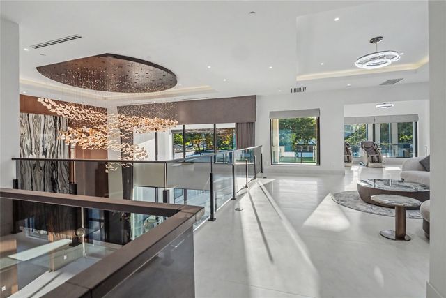 2706 N Carroll Avenue, Southlake, TX 76092