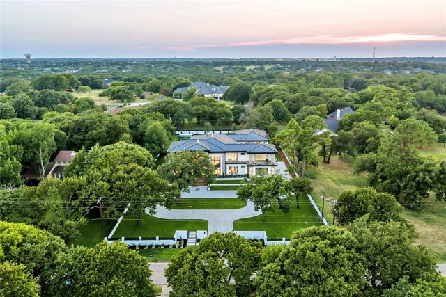 2706 N Carroll Avenue, Southlake, TX 76092