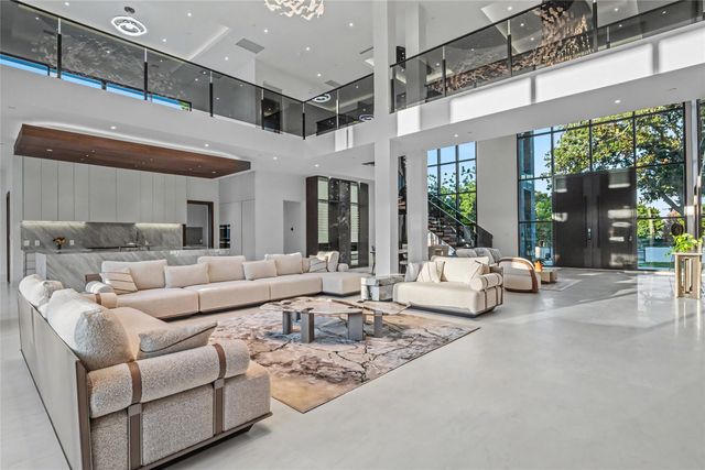 2706 N Carroll Avenue, Southlake, TX 76092