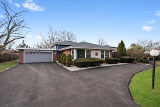 6839 W 127th Street, Palos Heights, IL 60463