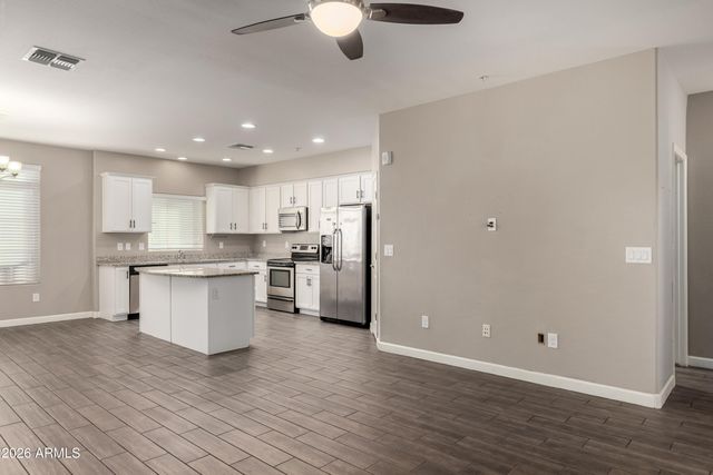 240 W JUNIPER Avenue 1146, Gilbert, AZ 85233