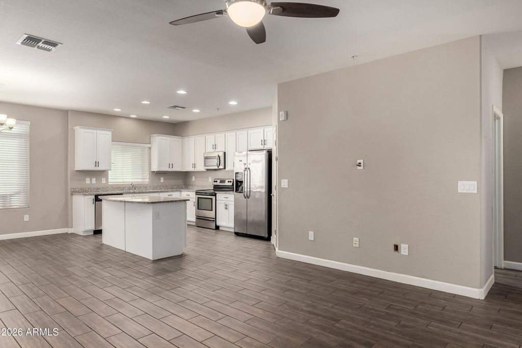 240 W JUNIPER Avenue 1146, Gilbert, AZ 85233 — photo 4