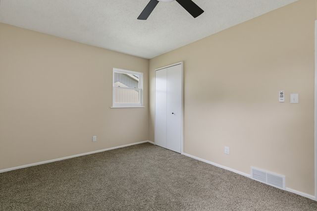 2704 Wood Dale Avenue, Davenport, IA 52804