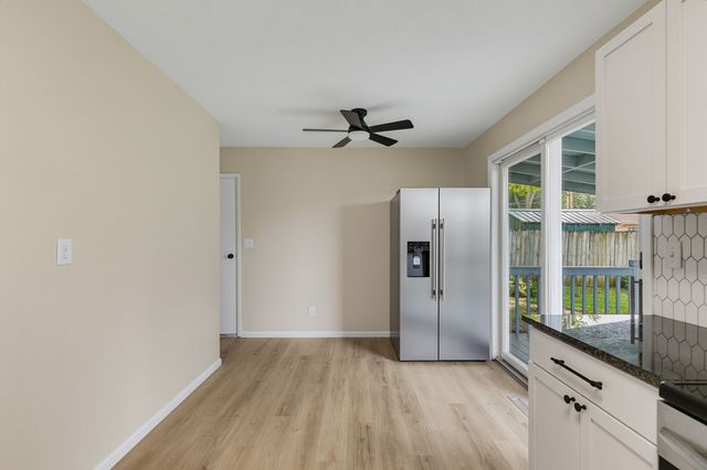 2704 Wood Dale Avenue, Davenport, IA 52804