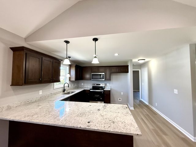 1301 Walker St, Shelbyville, TN 37160