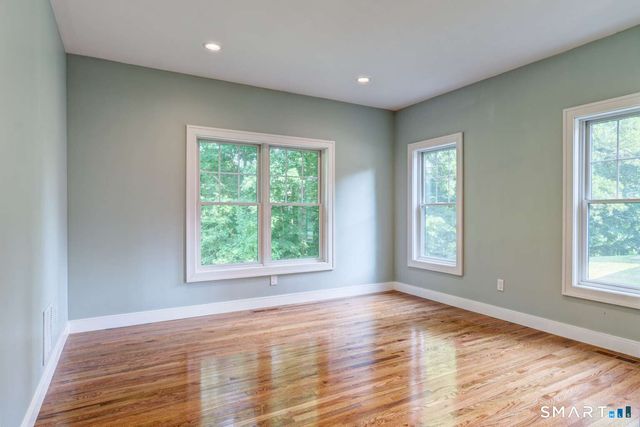 70 Apple Hill, Wethersfield, CT 06109
