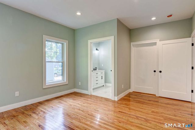 70 Apple Hill, Wethersfield, CT 06109