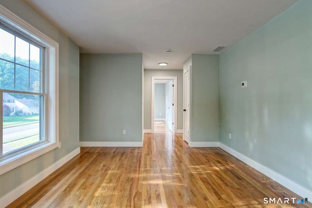 70 Apple Hill, Wethersfield, CT 06109